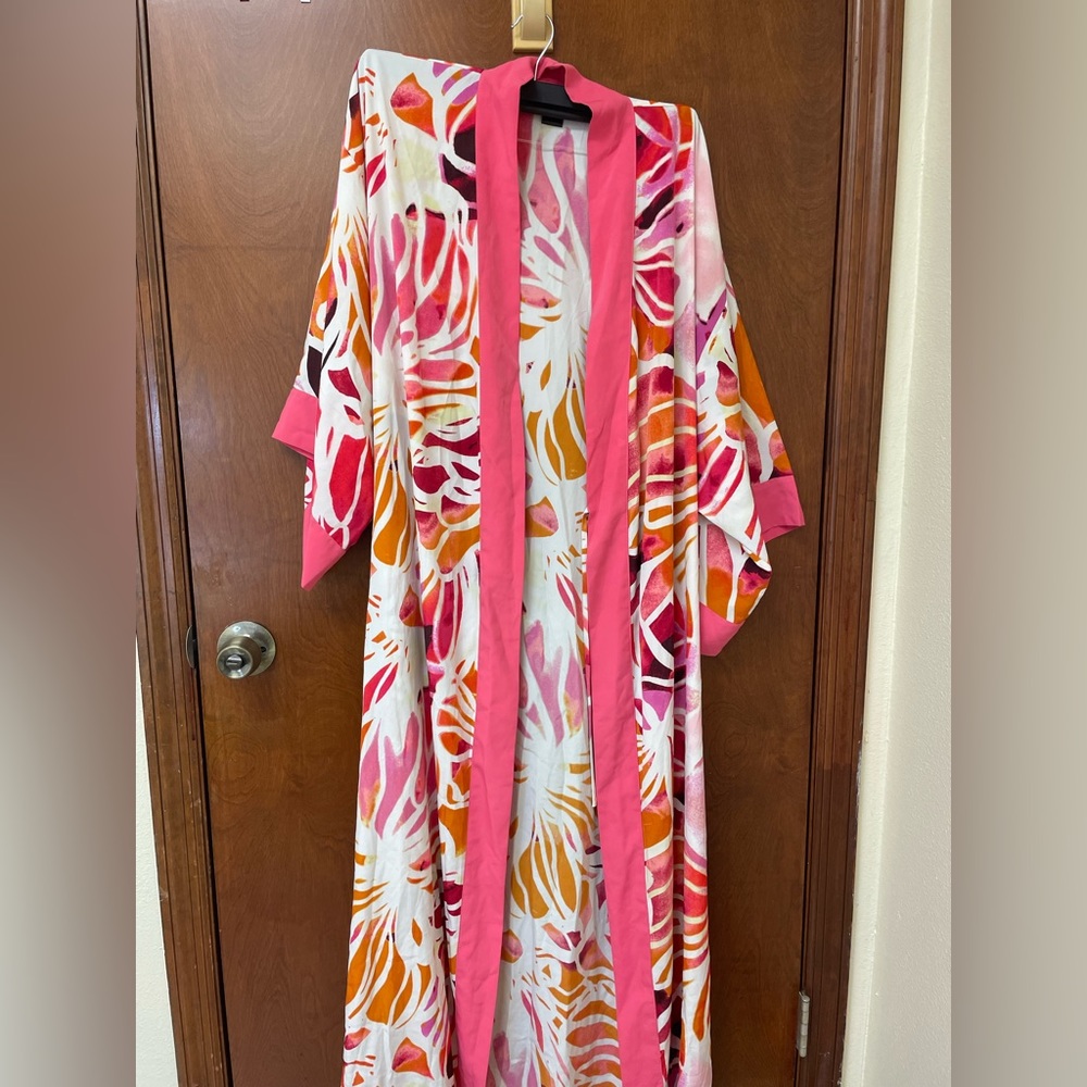 Natori robe